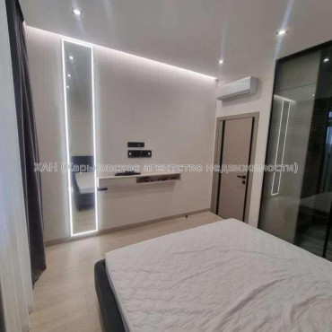 Продам квартиру, Ботаническая ул. , 3  ком., 80 м², евроремонт 