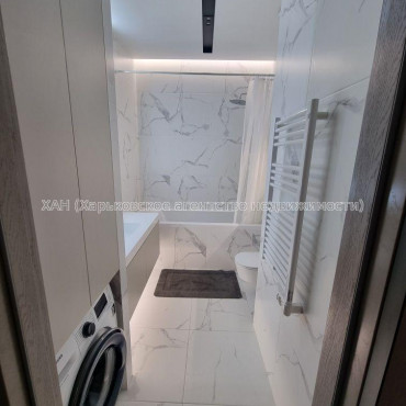 Продам квартиру, Ботаническая ул. , 3  ком., 80 м², евроремонт 