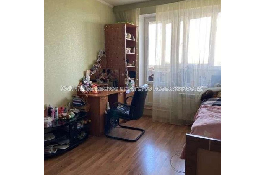 Продам квартиру, Библика ул. , 3  ком., 64 м², капитальный ремонт 