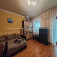 Продам квартиру, Науки просп. , 2 кім., 60 м², косметический ремонт 