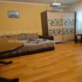 Продам квартиру, Науки просп. , 2 кім., 60 м², косметический ремонт 