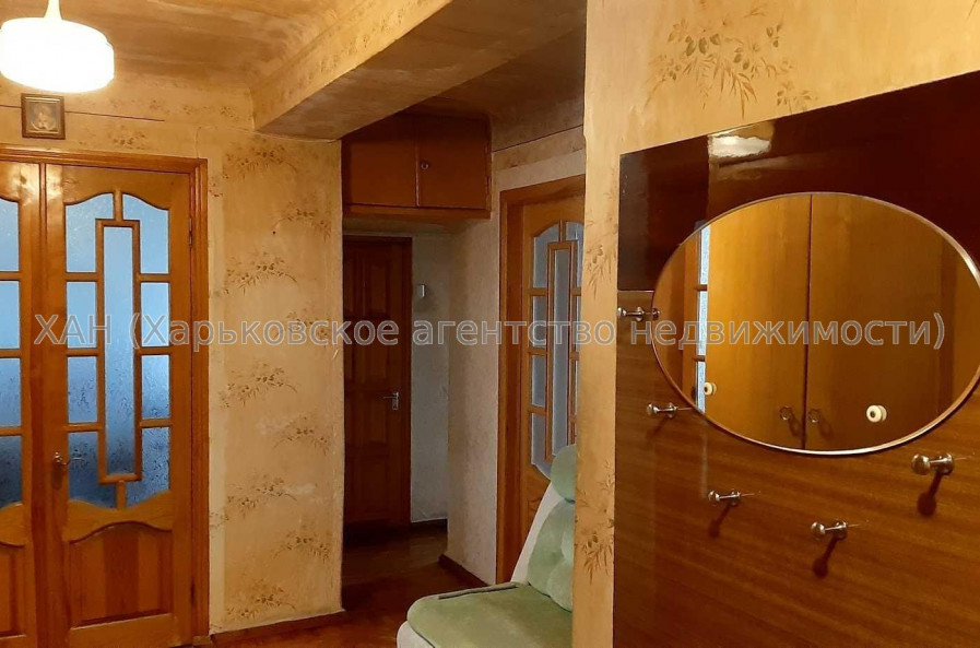 Продам квартиру, Европейская ул. , 3 кім., 89 м², капитальный ремонт 