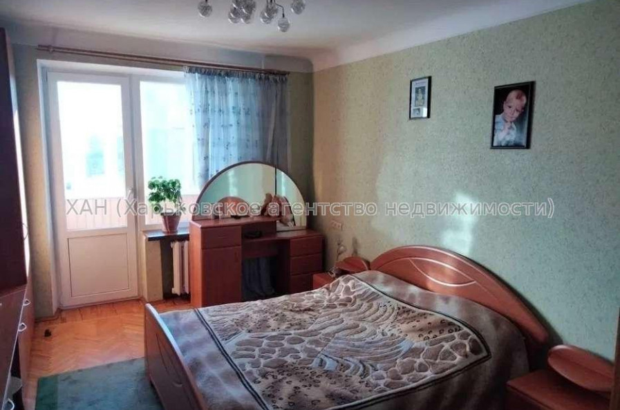 Продам квартиру, Европейская ул. , 3 кім., 89 м², капитальный ремонт 