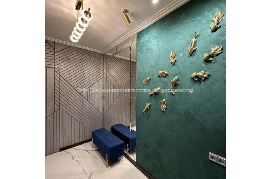 Продам квартиру, Клеменова Дача ул. , 3  ком., 144 м², авторский дизайн 