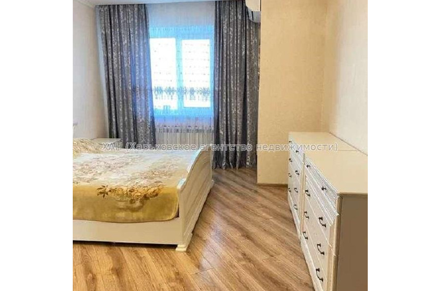 Продам квартиру, Кричевского ул. , 2  ком., 64 м², евроремонт 