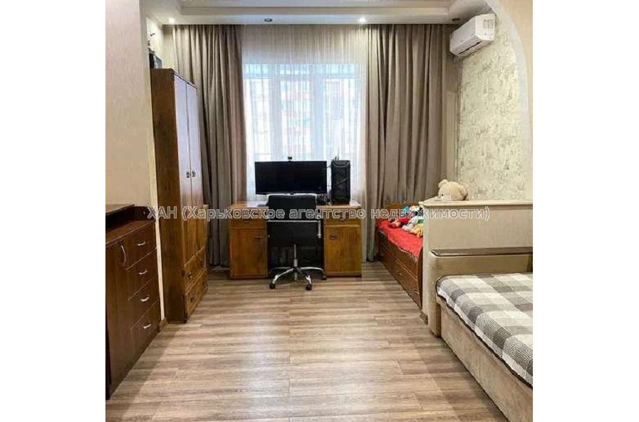 Продам квартиру, Кричевского ул. , 2  ком., 64 м², евроремонт 