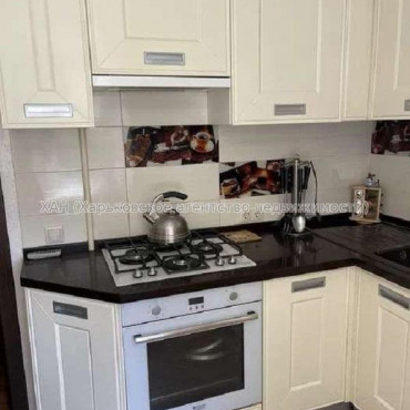 Продам квартиру, Чайковского ул. , 2 кім., 55.50 м², капитальный ремонт 