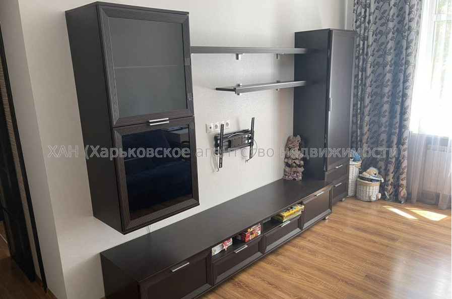 Продам квартиру, Чайковского ул. , 2  ком., 55.50 м², капитальный ремонт 