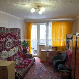 Продам квартиру, Зубарева Александра ул. , 1  ком., 36 м², частичный ремонт