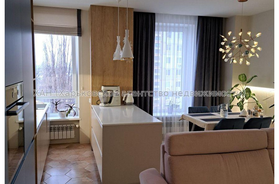 Продам квартиру, Качановская ул. , 2  ком., 72 м², авторский дизайн 