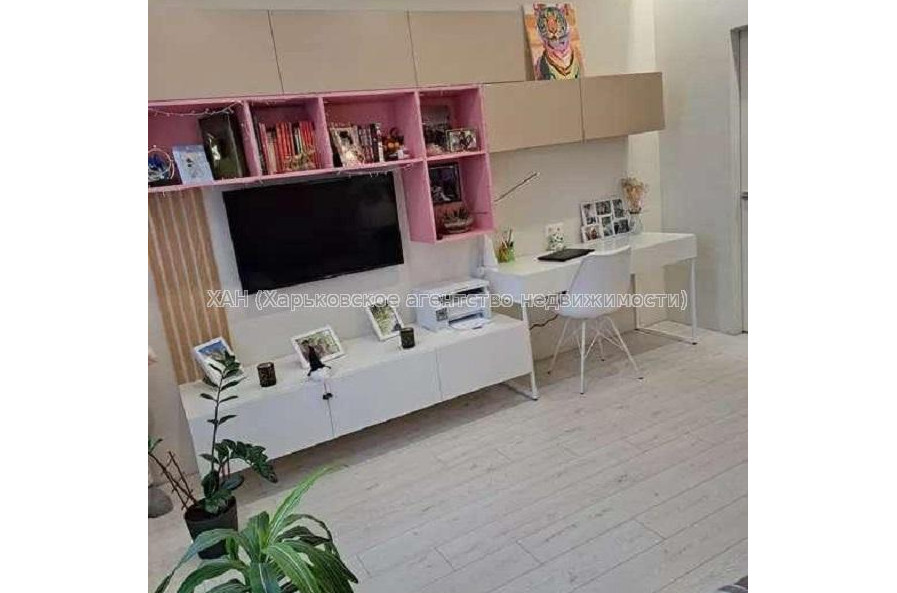 Продам квартиру, Гагарина просп. , 2 кім., 72 м², авторский дизайн 