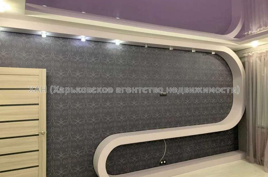 Продам квартиру, Барабашова академика ул. , 2  ком., 75 м², авторский дизайн 