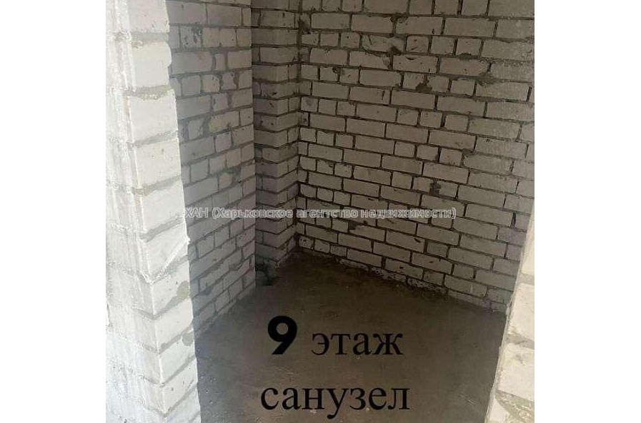 Продам квартиру, Пискуновский пер. , 3  ком., 70 м², без внутренних работ 
