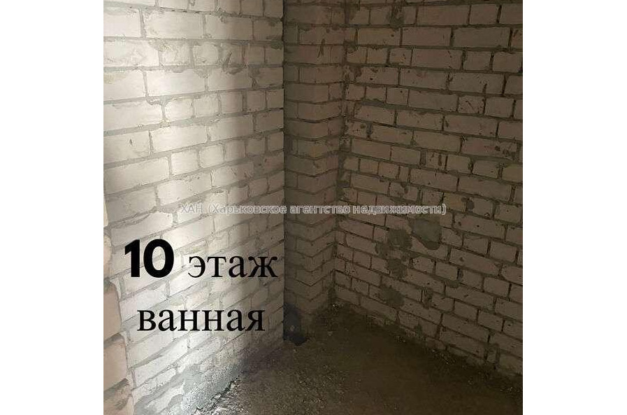 Продам квартиру, Пискуновский пер. , 3  ком., 70 м², без внутренних работ 