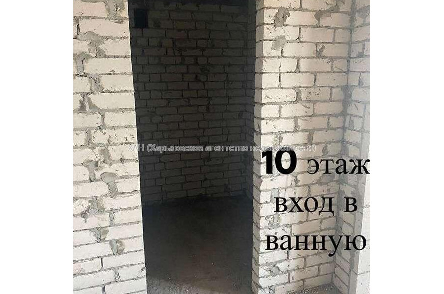 Продам квартиру, Пискуновский пер. , 3  ком., 70 м², без внутренних работ 