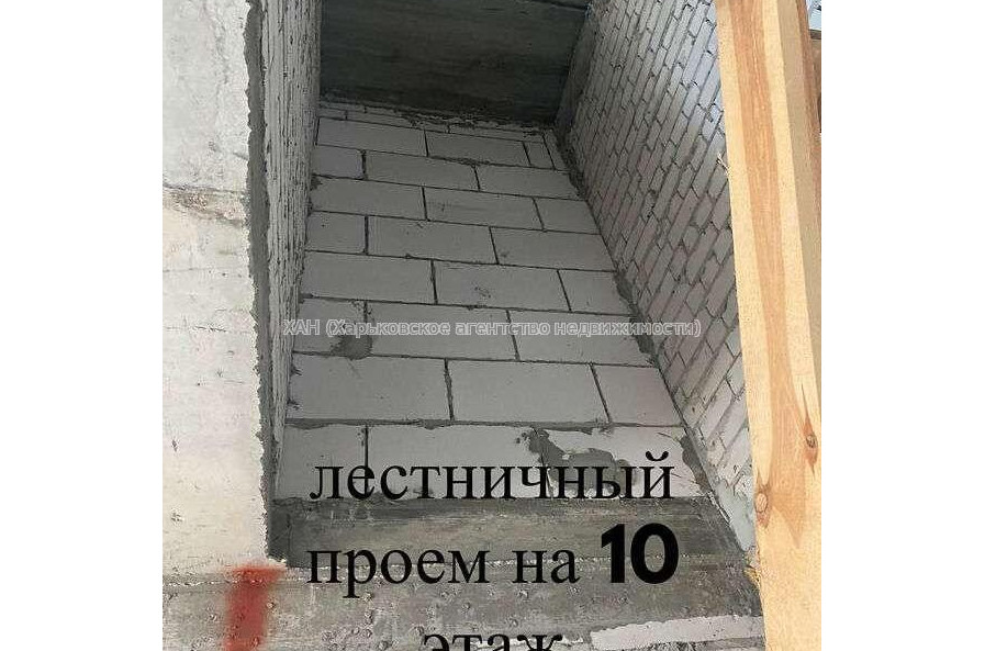 Продам квартиру, Пискуновский пер. , 3  ком., 70 м², без внутренних работ 
