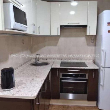 Продам квартиру, Людвига Свободы просп. , 1  ком., 39 м², капитальный ремонт 