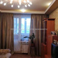 Продам квартиру, Валентиновская ул. , 3 кім., 65 м², капитальный ремонт 