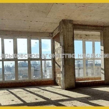 Продам квартиру, Валентиновская ул. , 2  ком., 72 м², без внутренних работ 