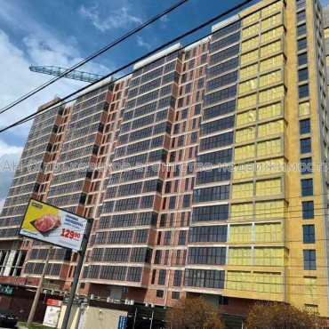 Продам квартиру, Валентиновская ул. , 2  ком., 72 м², без внутренних работ 