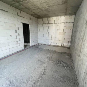 Продам квартиру, Клочковская ул. , 1  ком., 52 м², без ремонта 