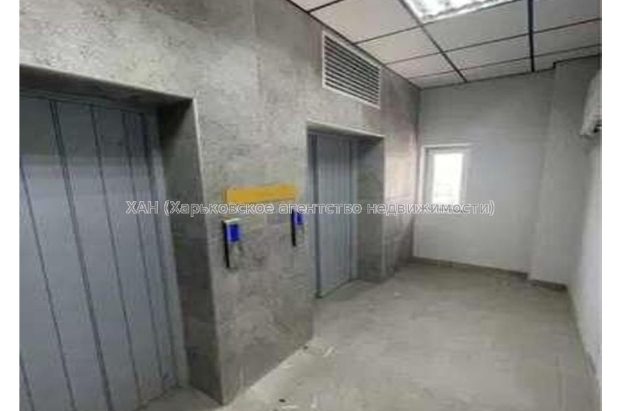 Продам квартиру, Клочковская ул. , 1 кім., 52 м², без ремонта 