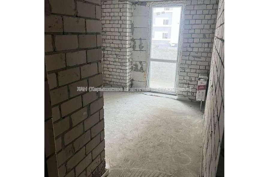 Продам квартиру, Полтавский Шлях ул. , 1  ком., 39 м², без внутренних работ 