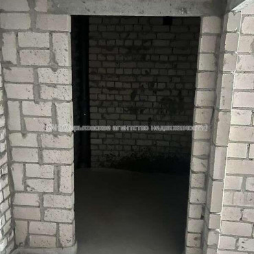 Продам квартиру, Полтавский Шлях ул. , 1  ком., 39 м², без внутренних работ 