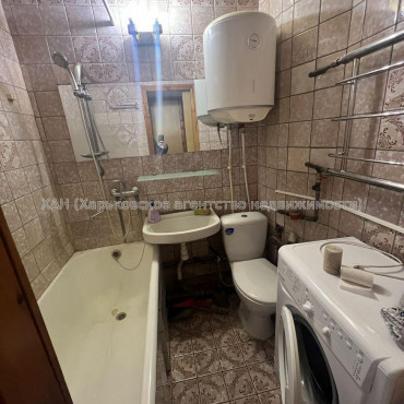 Продам квартиру, Академика Павлова ул. , 1 кім., 33 м², косметический ремонт 