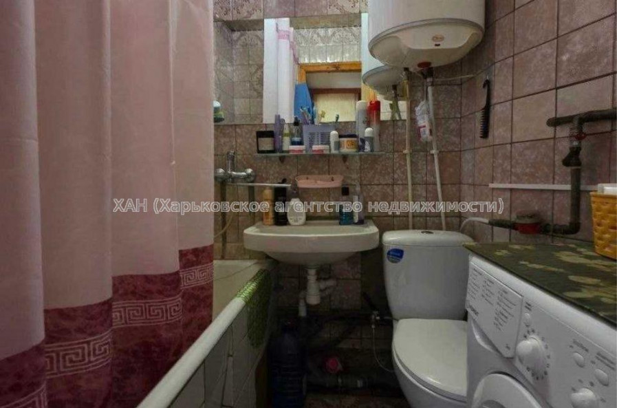 Продам квартиру, Академика Павлова ул. , 1 кім., 33 м², косметический ремонт 