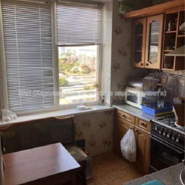 Продам квартиру, Академика Павлова ул. , 1 кім., 33 м², косметический ремонт 