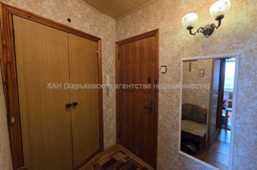Продам квартиру, Академика Павлова ул. , 1 кім., 33 м², косметический ремонт 