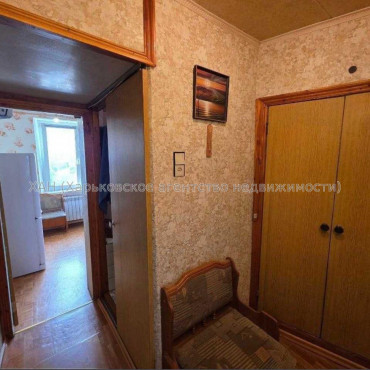 Продам квартиру, Академика Павлова ул. , 1 кім., 33 м², косметический ремонт 