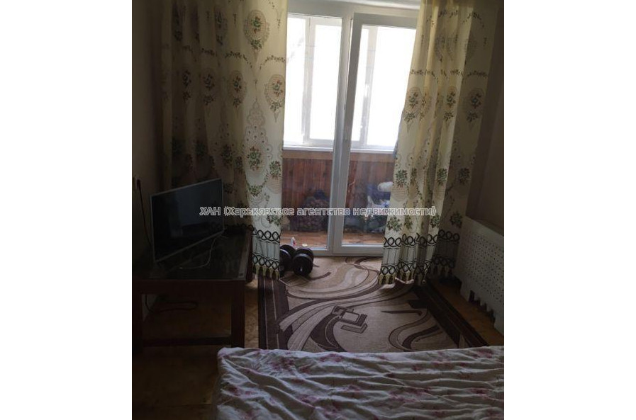 Продам квартиру, Деревянко ул. , 2 кім., 56 м², капитальный ремонт 