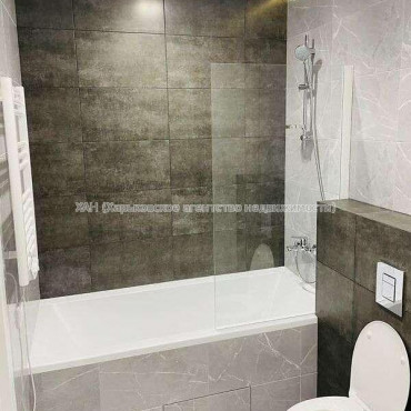 Продам квартиру, Победы просп. , 1 кім., 48 м², авторский дизайн 