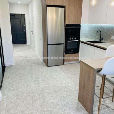 Продам квартиру, Победы просп. , 1 кім., 48 м², авторский дизайн 