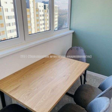 Продам квартиру, Победы просп. , 1 кім., 48 м², авторский дизайн 