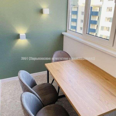 Продам квартиру, Победы просп. , 1 кім., 48 м², авторский дизайн 