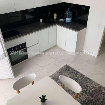 Продам квартиру, Архитекторов ул. , 1 кім., 54 м², евроремонт 