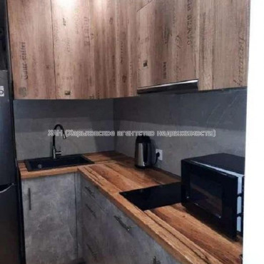 Продам квартиру, Шевченковский пер. , 2 кім., 37 м², капитальный ремонт 