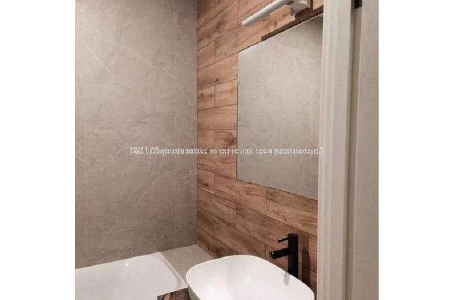 Продам квартиру, Шевченковский пер. , 2 кім., 37 м², капитальный ремонт 