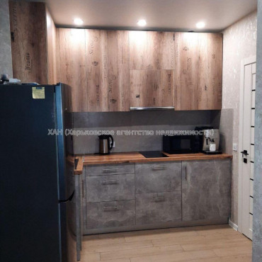 Продам квартиру, Шевченковский пер. , 2 кім., 37 м², капитальный ремонт 