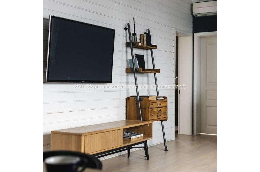 Продам квартиру, Науки просп. , 3  ком., 104 м², авторский дизайн 