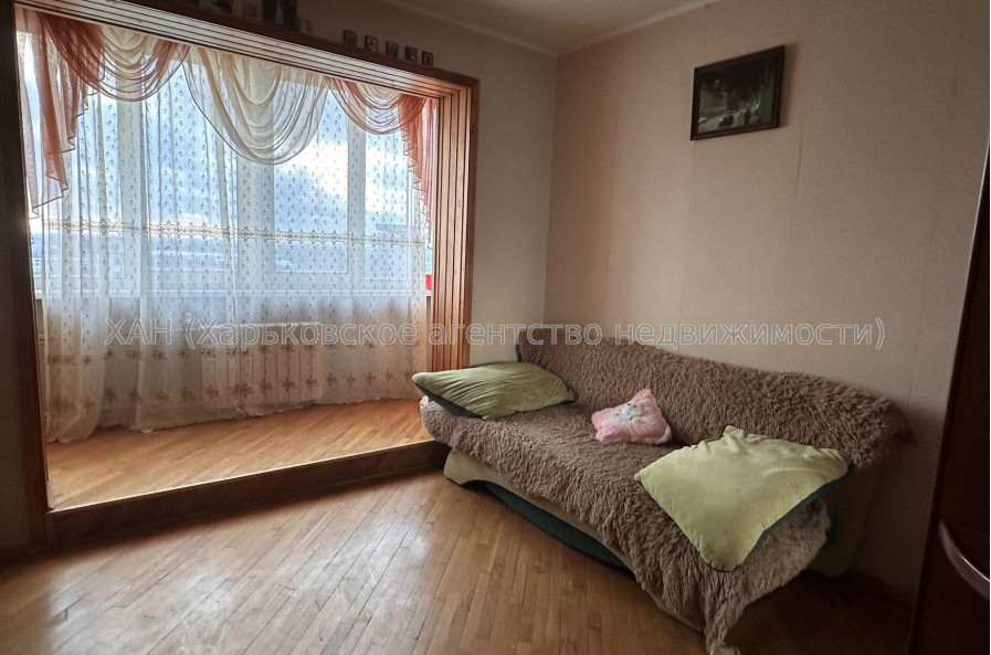 Продам квартиру, Академика Павлова ул. , 4 кім., 83 м², косметический ремонт 