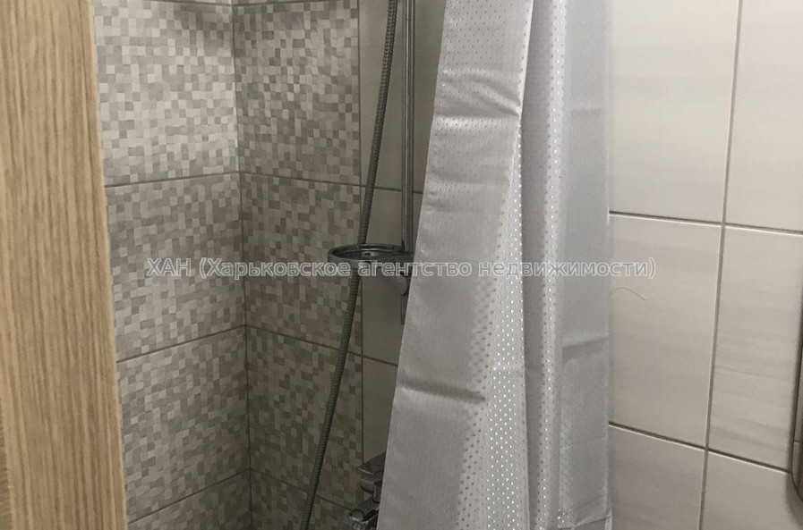 Продам квартиру, Ковалевская ул. , 1 кім., 19 м², капитальный ремонт 