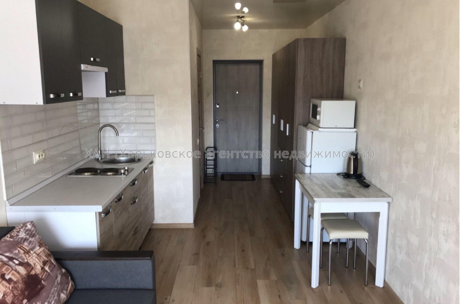 Продам квартиру, Ковалевская ул. , 1 кім., 19 м², капитальный ремонт 