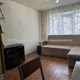 Продам квартиру, Александровский просп. , 1 кім., 24 м², косметический ремонт