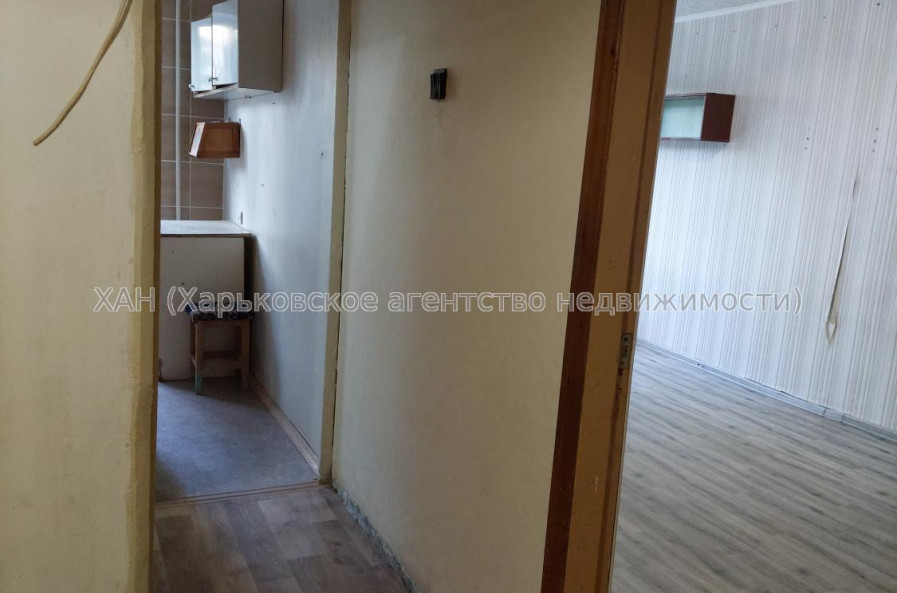 Продам квартиру, Светлая ул. , 3  ком., 63.10 м², косметический ремонт 