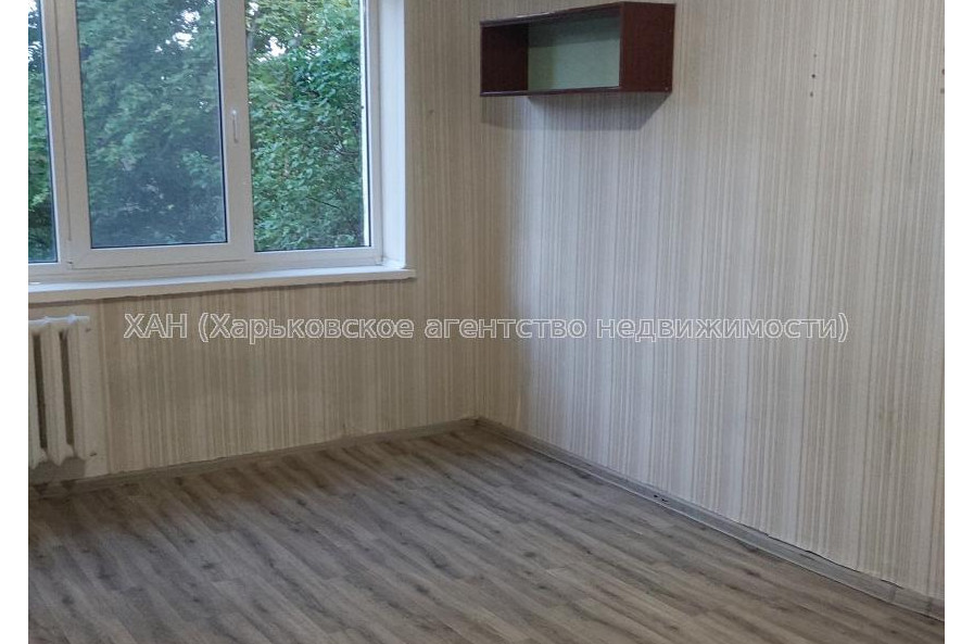 Продам квартиру, Светлая ул. , 3  ком., 63.10 м², косметический ремонт 