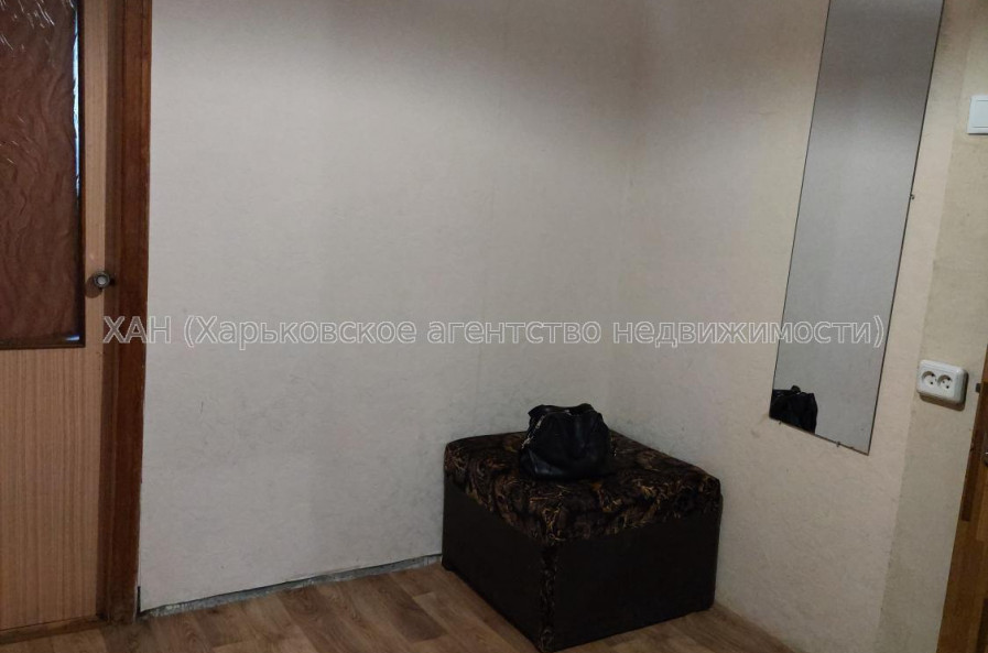 Продам квартиру, Светлая ул. , 3  ком., 63.10 м², косметический ремонт 